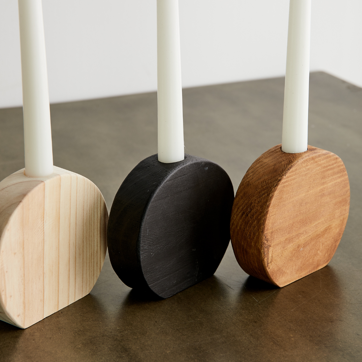 Modern Wood Candle Holder: Circular Pine, Black, Natural Candle Stand