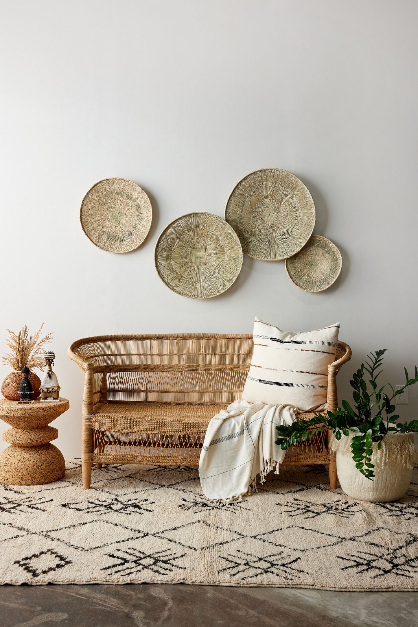 Binga – Spitzenkorb in Blond