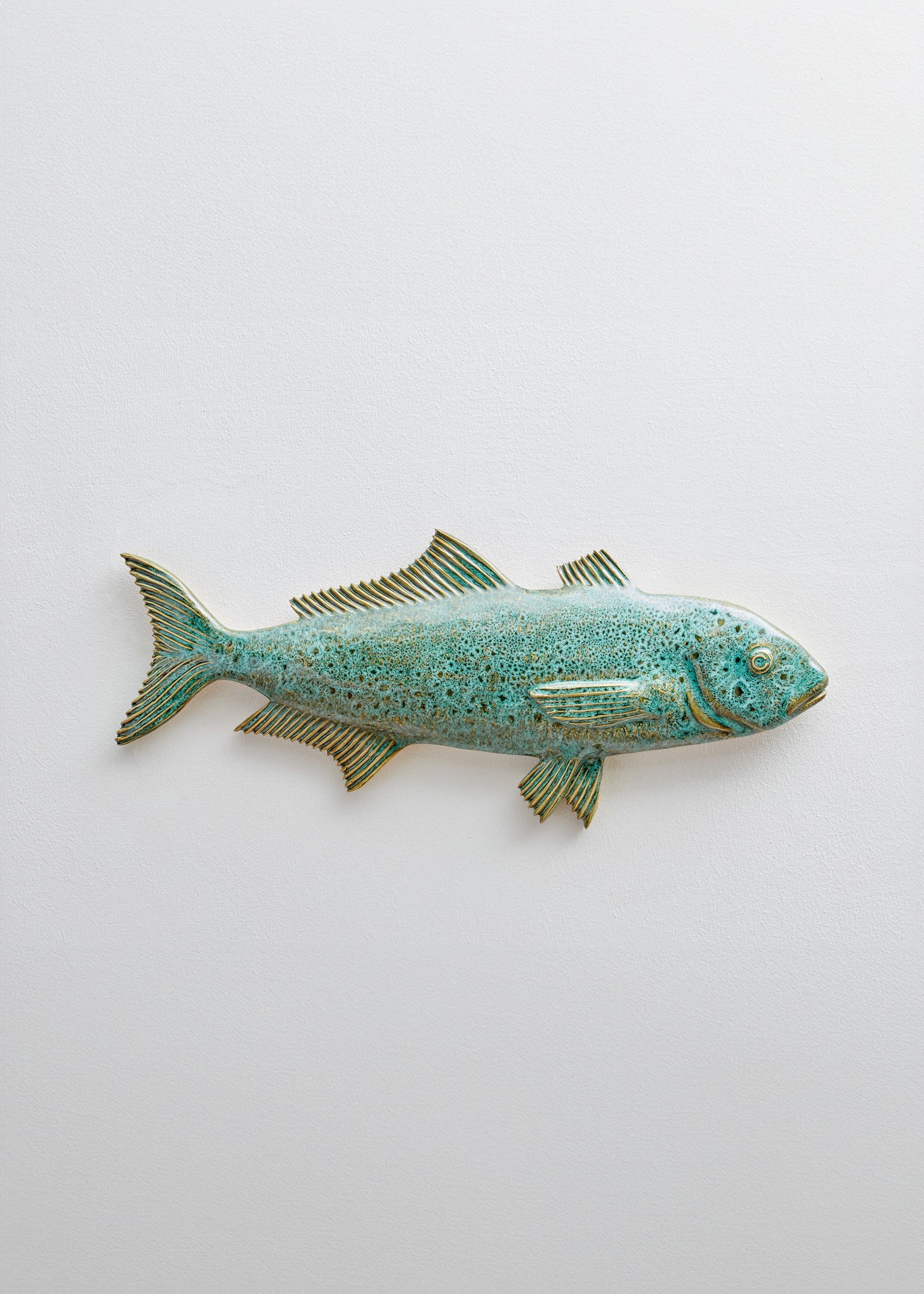 Wiid Ice Fish Ceramic Wall Cast