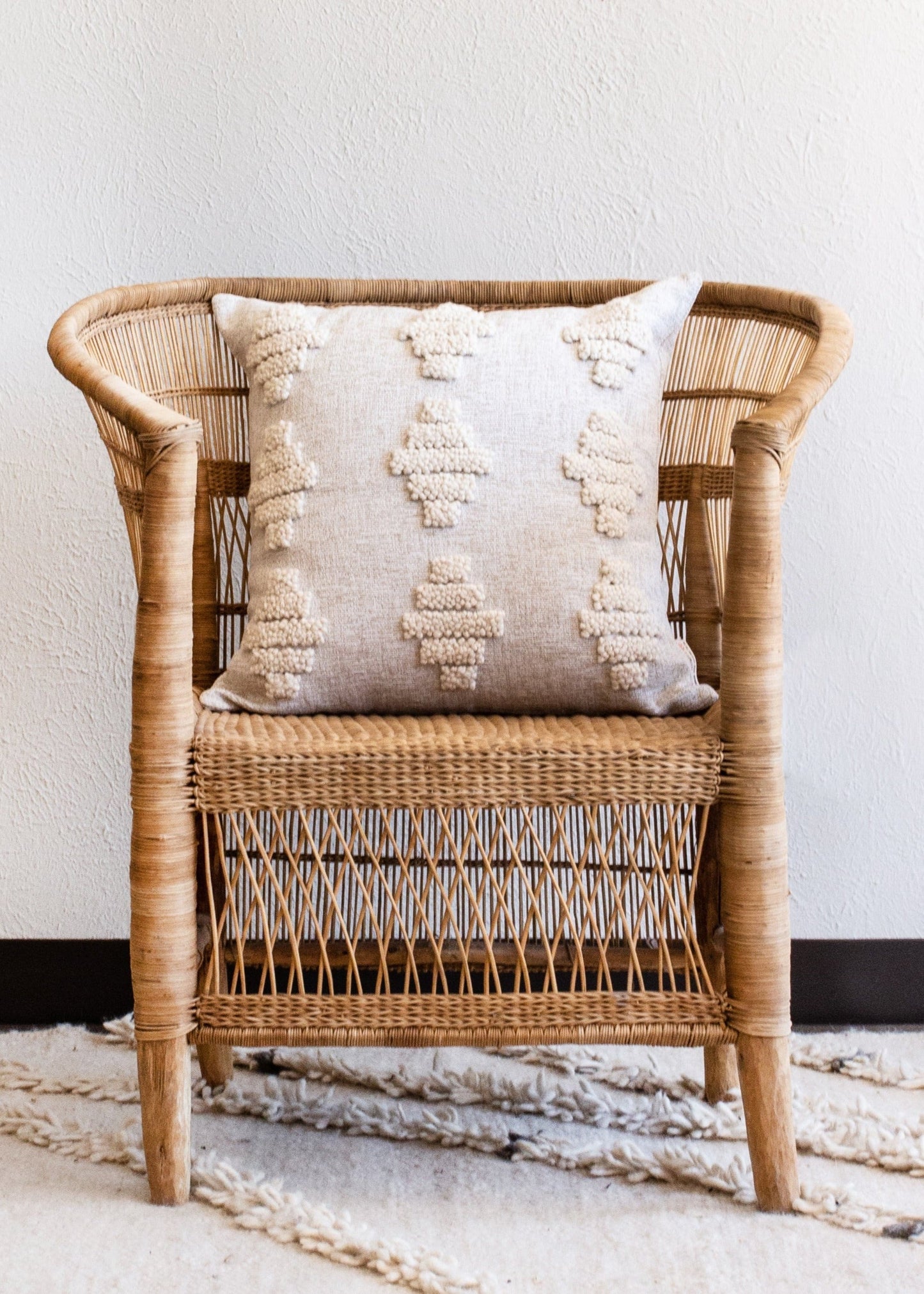 Quadratisches Dekokissen „Isuvinu“ aus Baumwolle