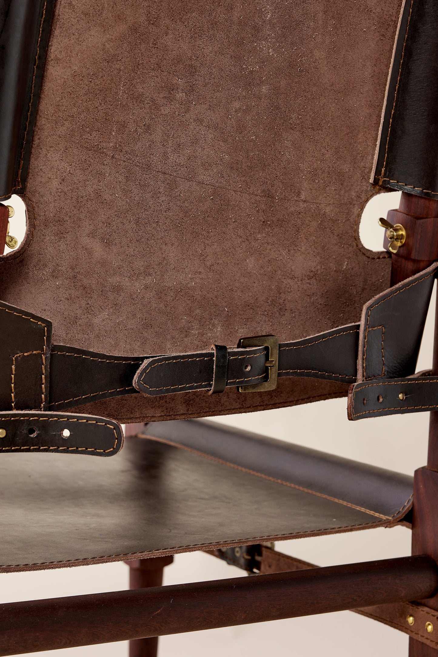 Tragbarer Ledersessel „Roorkhee“