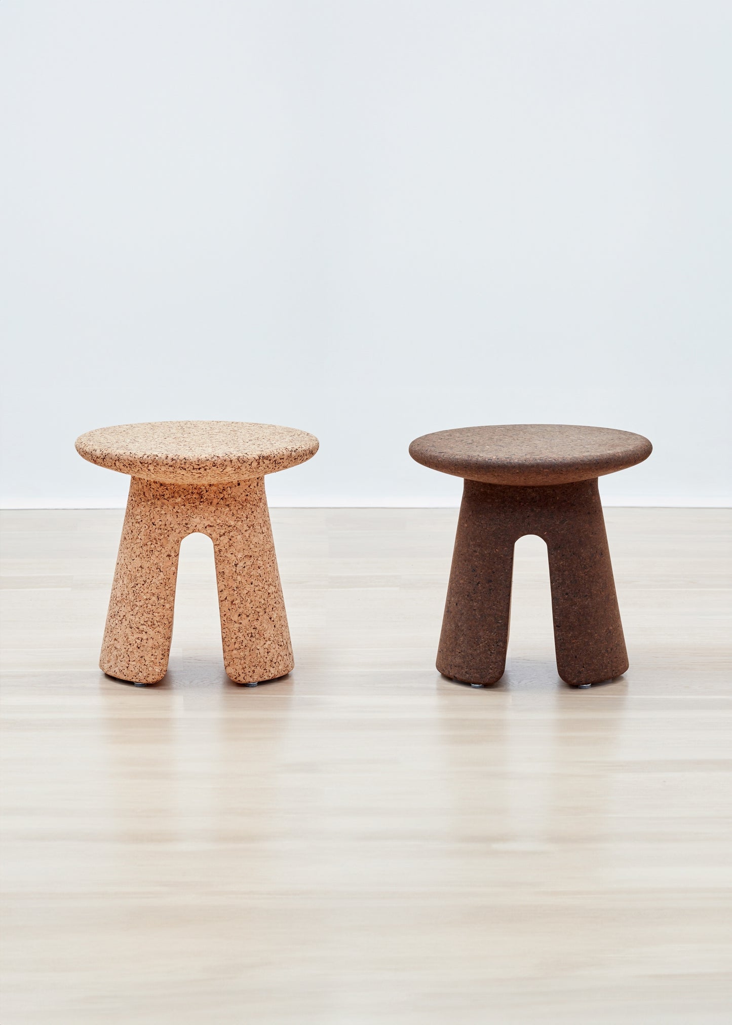 Wiid Round Tonga Cork Side Table