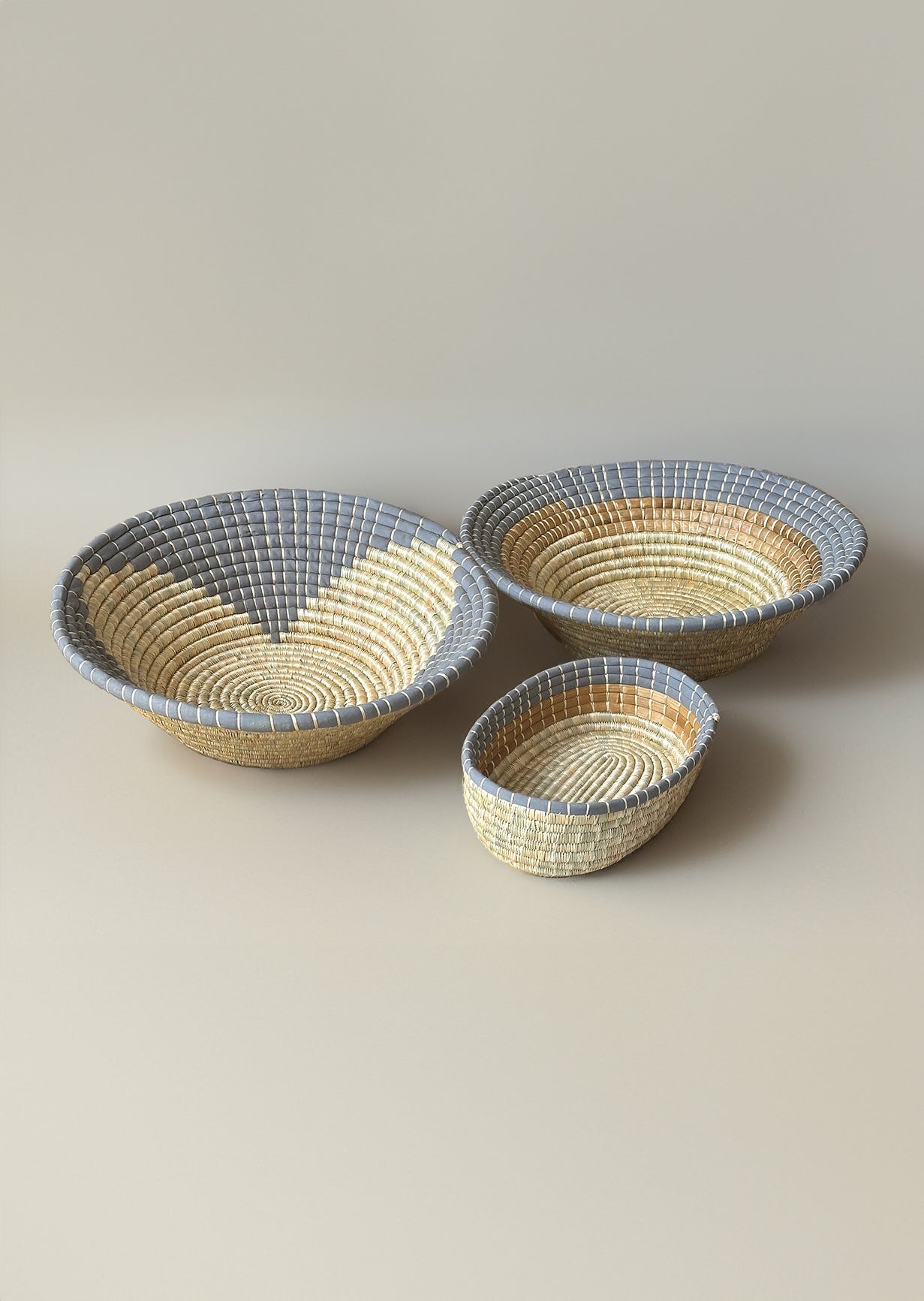 3-Piece Handwoven Serving Set – Artisan Fruit Bowls & Basket