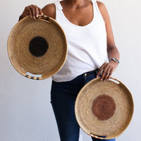 Siyanda Moon – rundes gewebtes Tablett