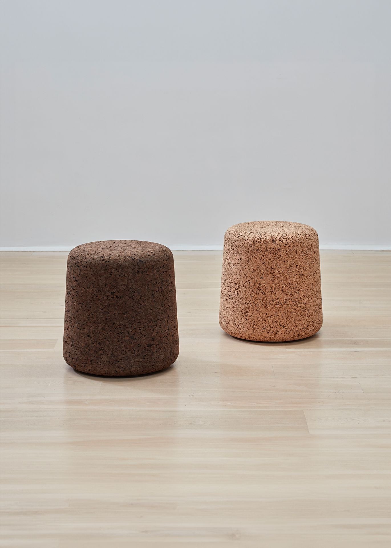 kanju interiors Wiid Design cork end table or stool, a masterpiece in luxury home decor. Its design combines timeless elegance with contemporary flair. Perfect for upscale Living rooms, dining room or bedrooms, this stool embodies sophisticated style and the fine craftsmanship of African design, appealing to those who appreciate unique, artisanal furniture.