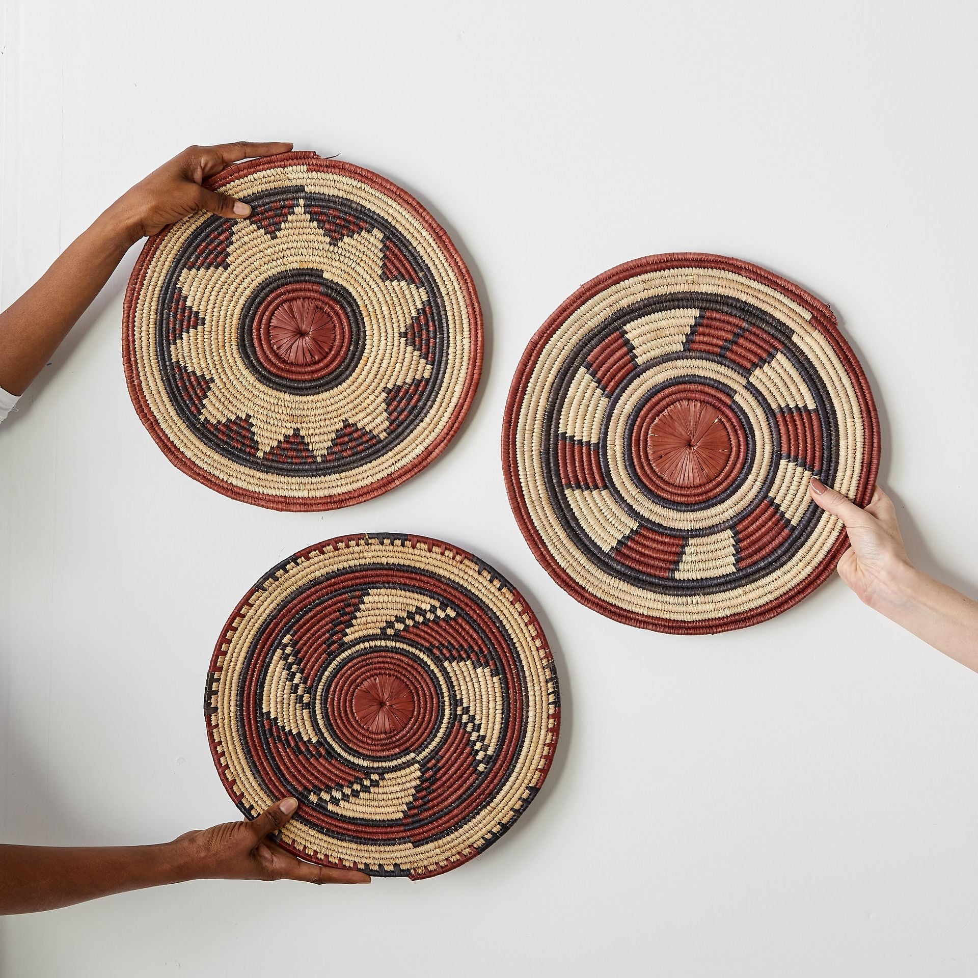 circle woven placemats set of 3