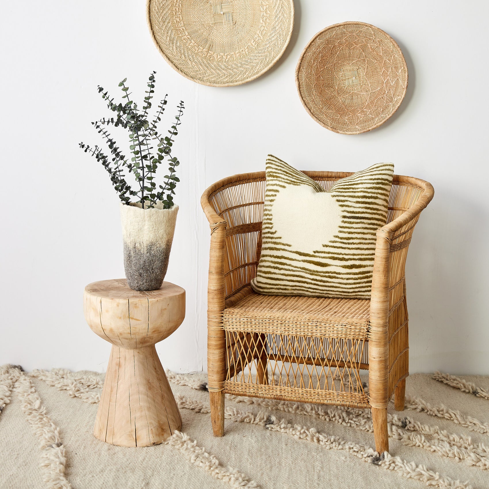 Sazana Eucalyptus Wood Stool