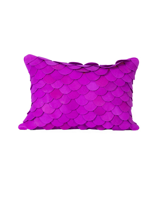 Angoni Fuchsia Scalloped Throw Pillow Cover – Light Scratches & Discoloration