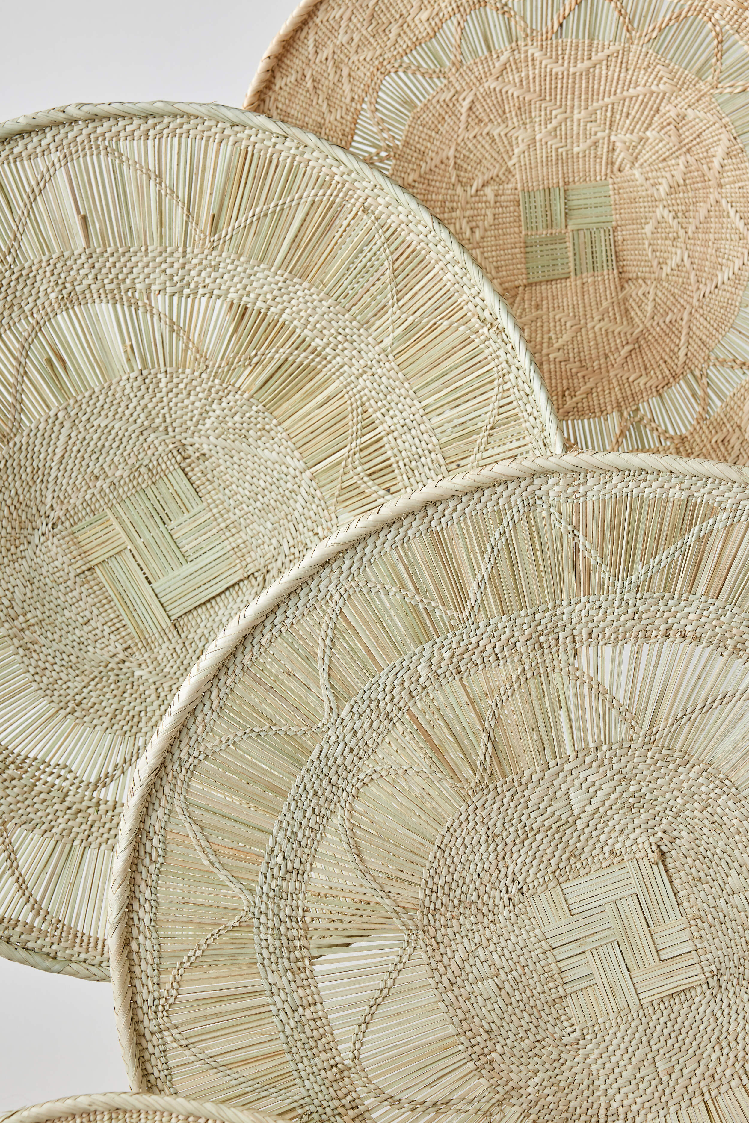 Binga Lace Blonde Wall Basket - Handcrafted Artisan Elegance