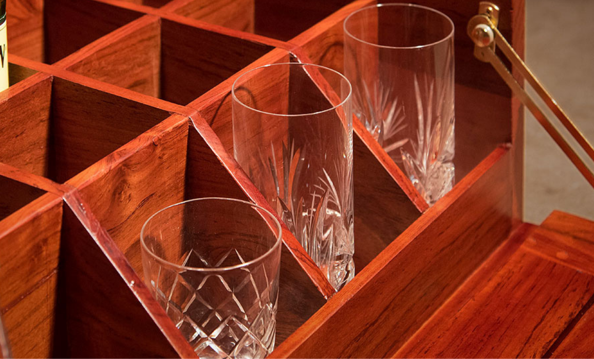 Campaign Field Bar and Tray Table Set