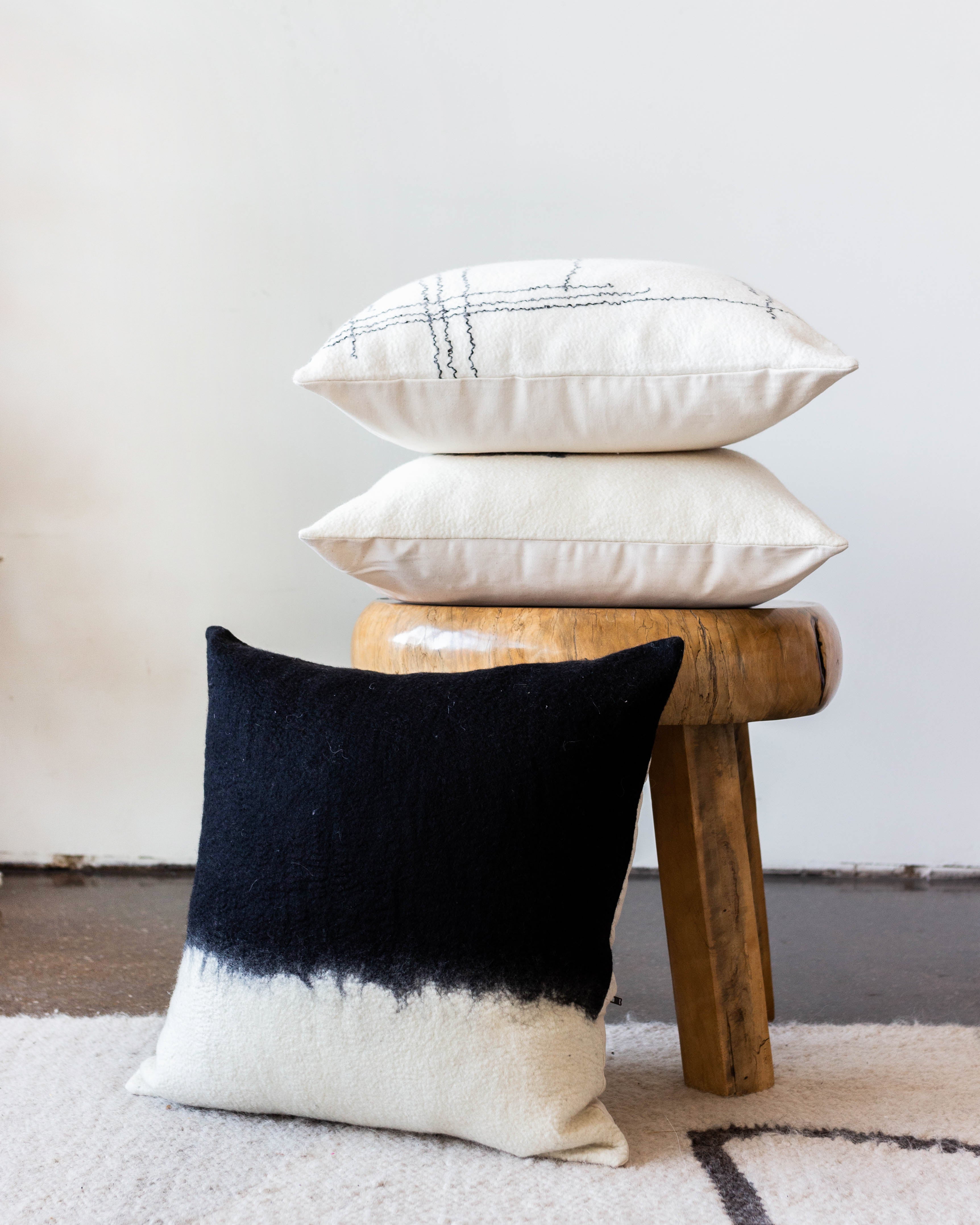 White shop decorative cushions