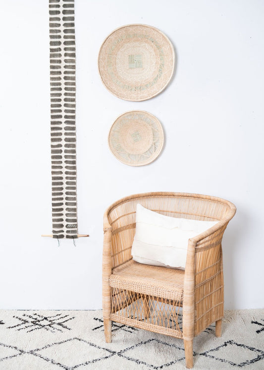 Flexibility Bogolan Wall Totem in Grey with White Lines