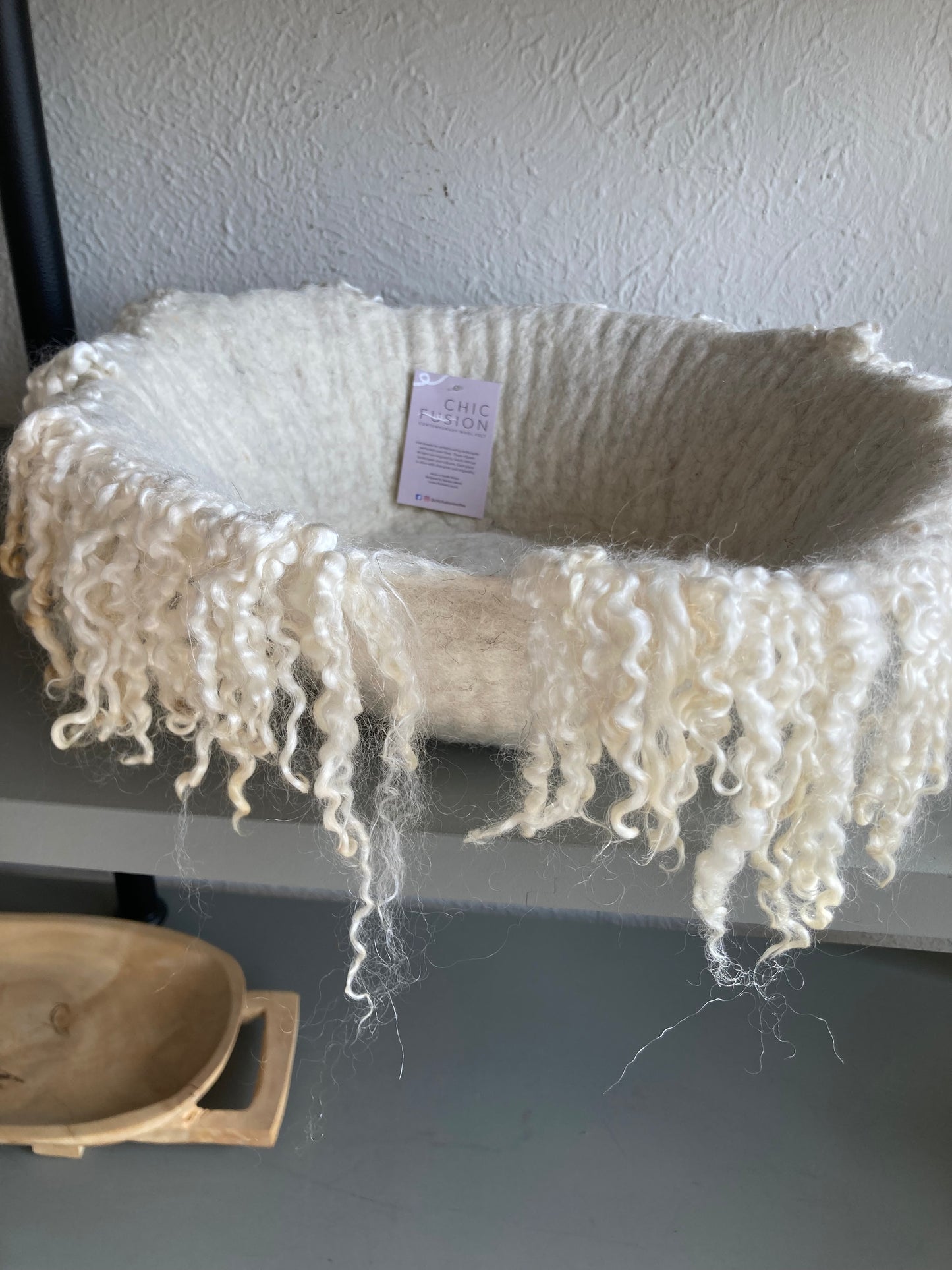 Fransenrock Dekorative Wolle Naturschale