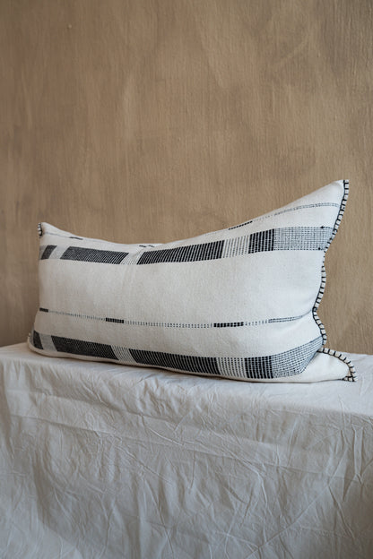 Fulcrum Onyx Oversized Cotton Lumbar Pillow