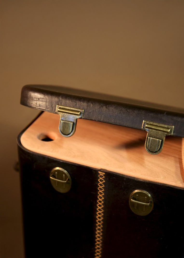 Hwange Large Leather Drinks Carrier