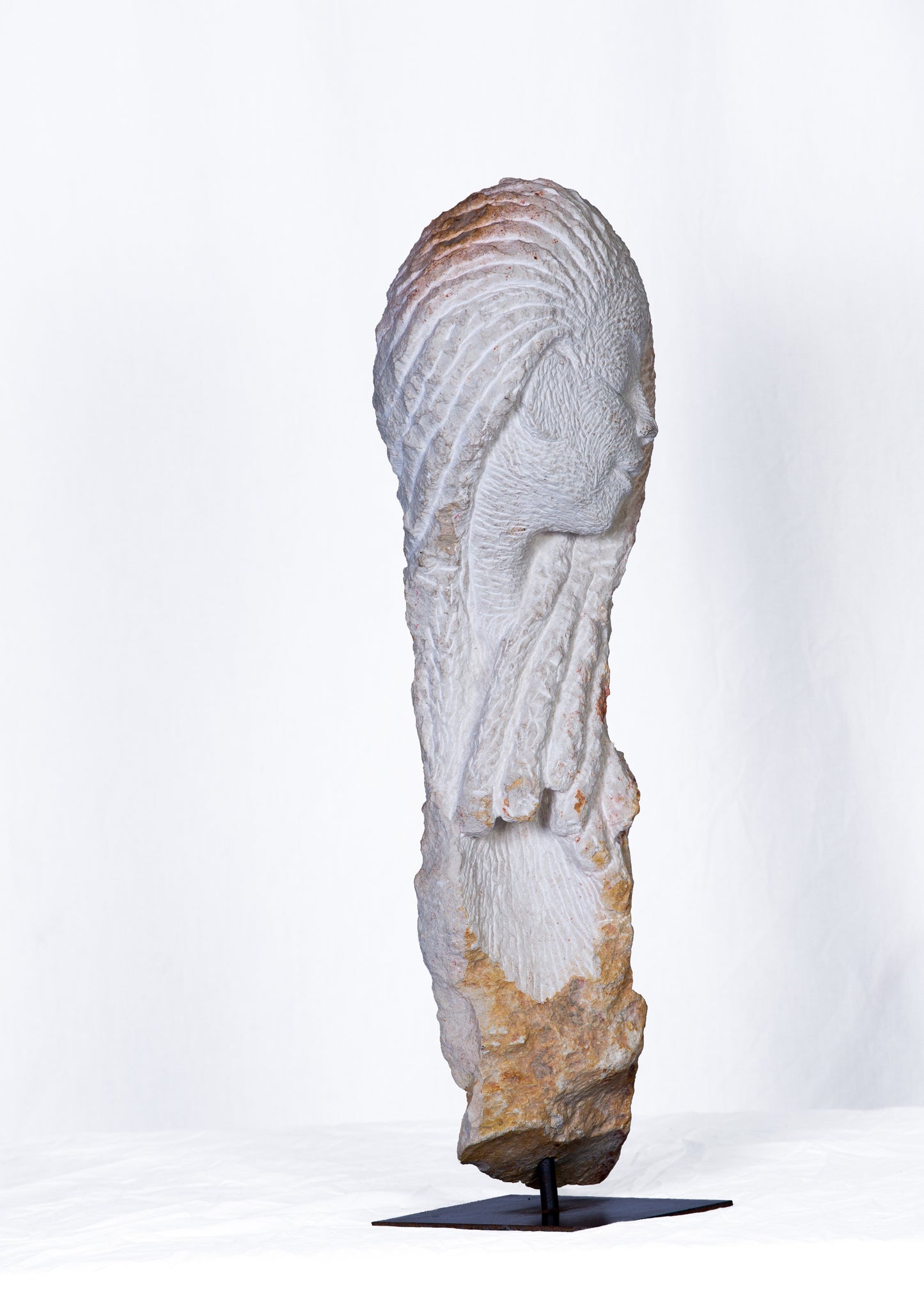 "Internal Gaze" by Vengai Chiwawa – Golden Opalstone Sculpture