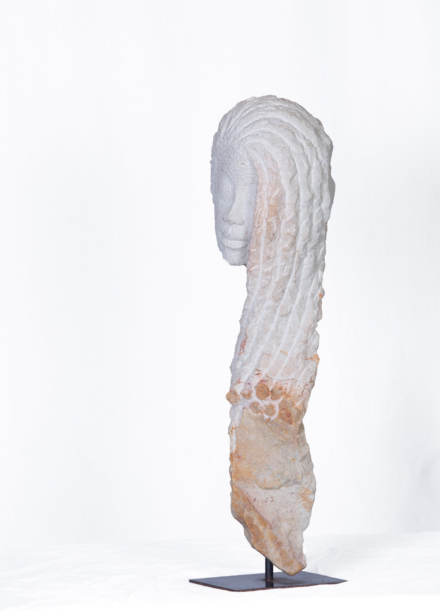 "Internal Gaze" by Vengai Chiwawa – Golden Opalstone Sculpture