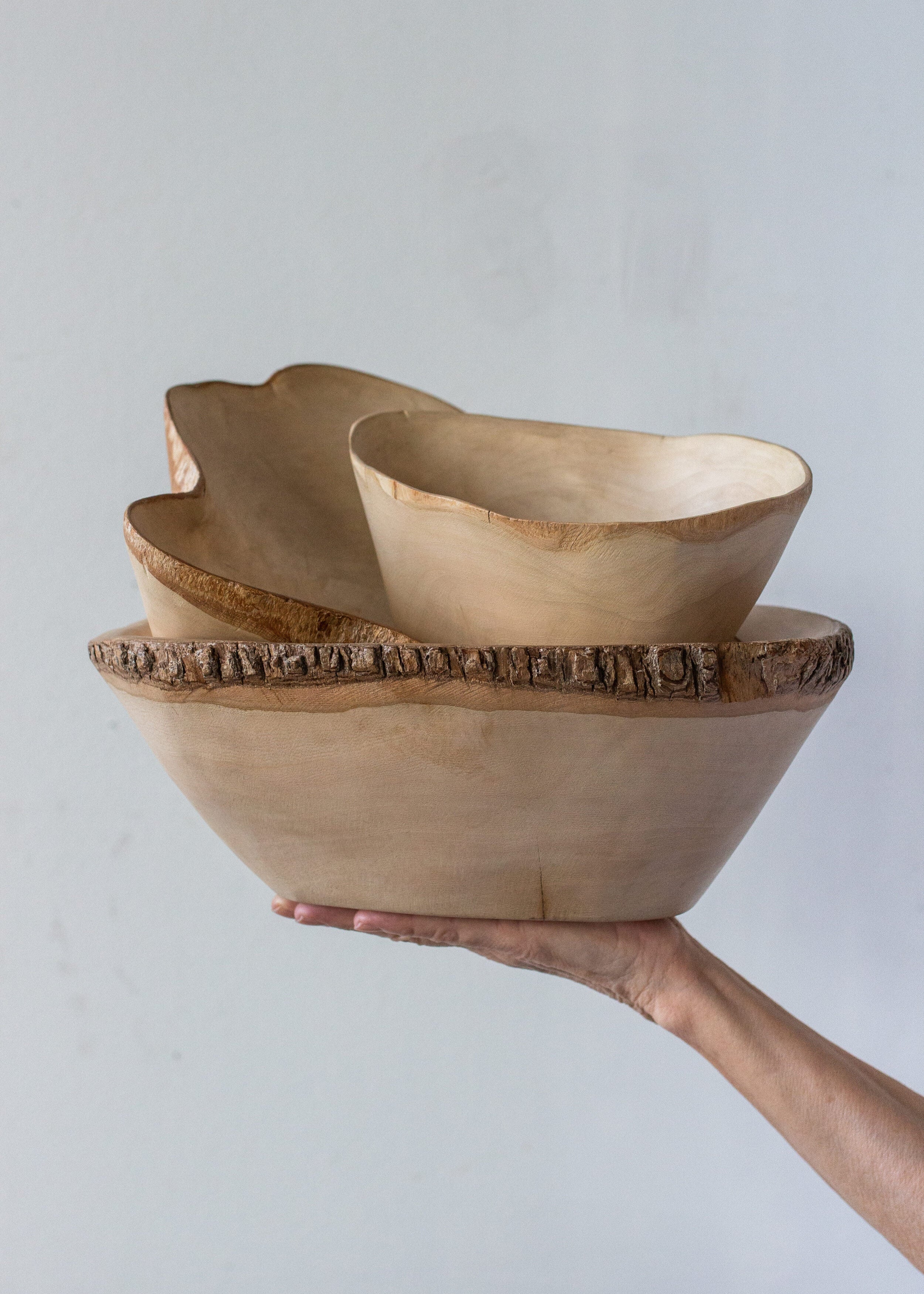 Jacaranda Hand-carved Wood Trinket Bowl – Kanju Interiors