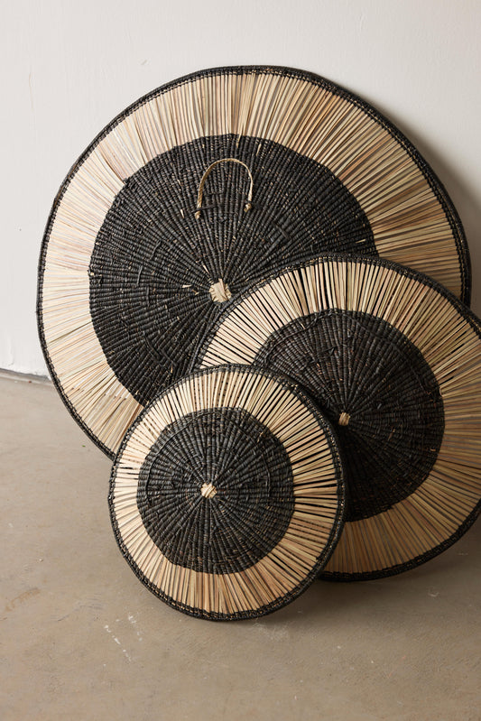 Lily Pad Natural Ray Wall Basket