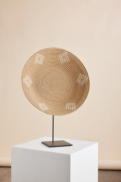 Rwanda Ivory Diamond Wall Basket