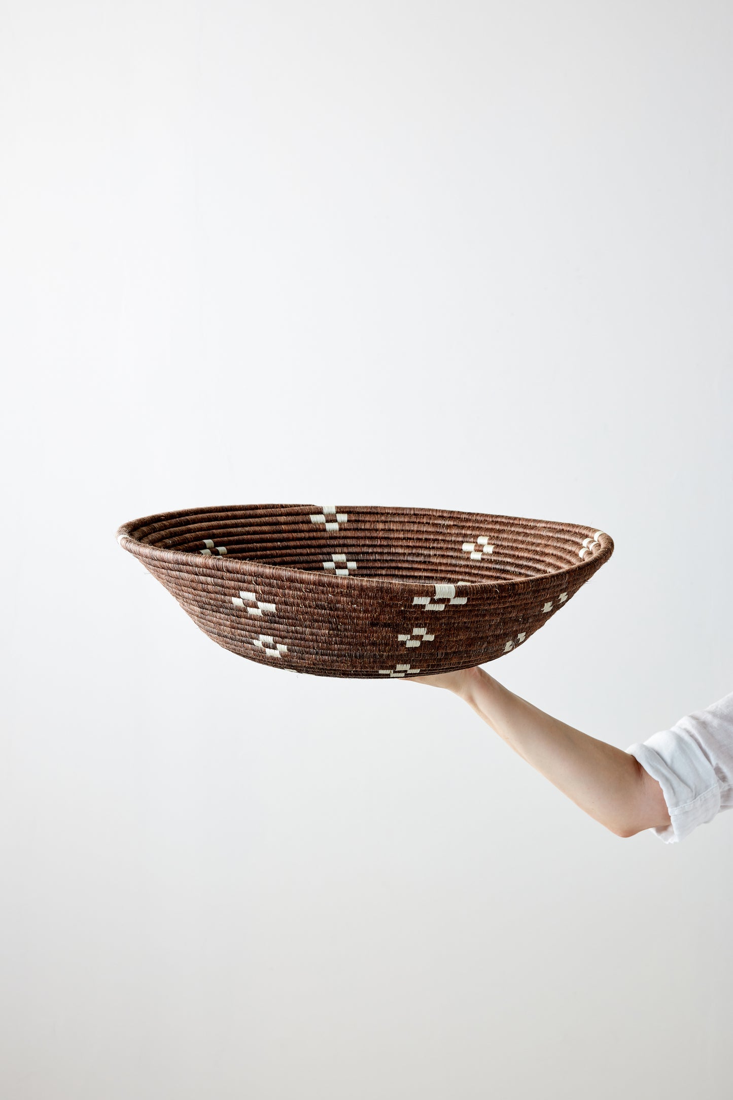 Brown Rwanda Ivory Flower Wall Basket