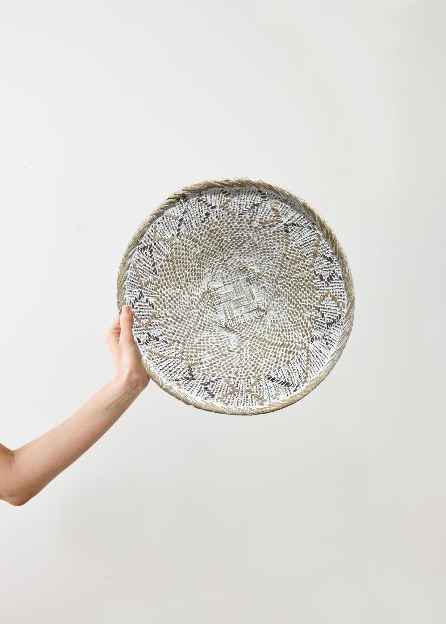 Small White Washed Handwoven Wall Basket (Minor Weave Cracking)