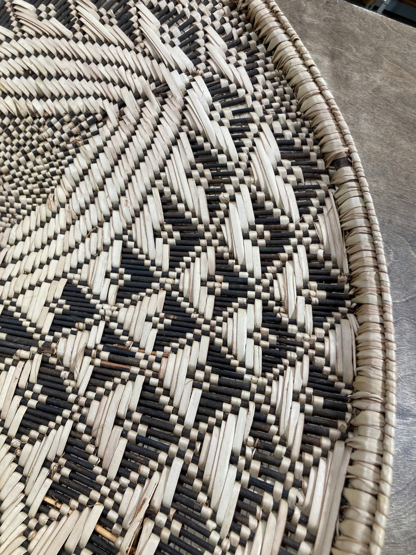 Statement Zambian Plateau African Wall Decor Basket (Minor Weave Imperfection)