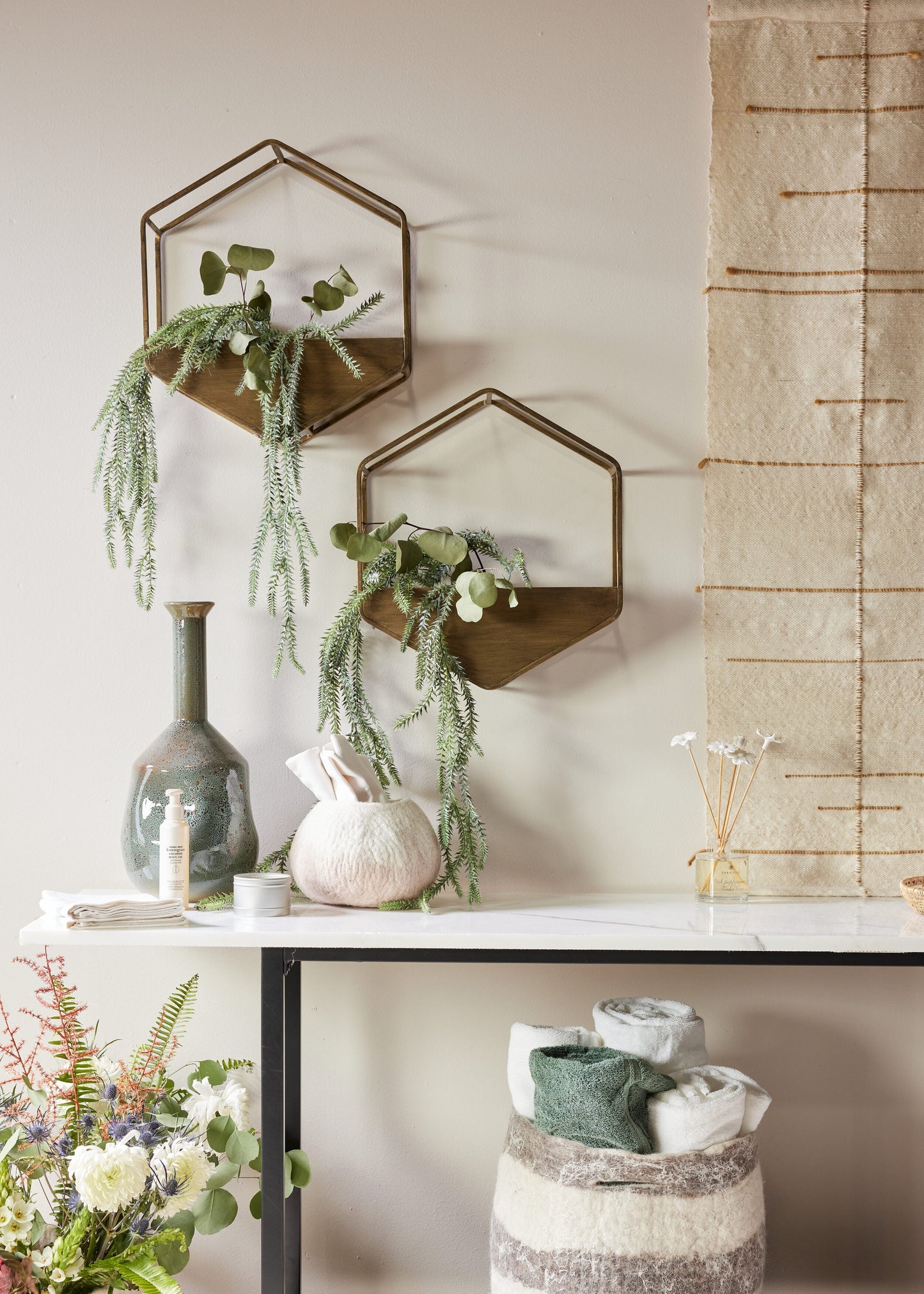 Sixy Wandpflanzgefäß aus Edelstahl