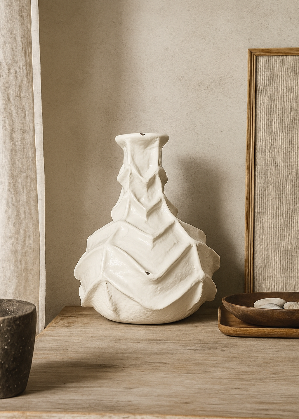 Tutsi Vintage Ceramic Pot