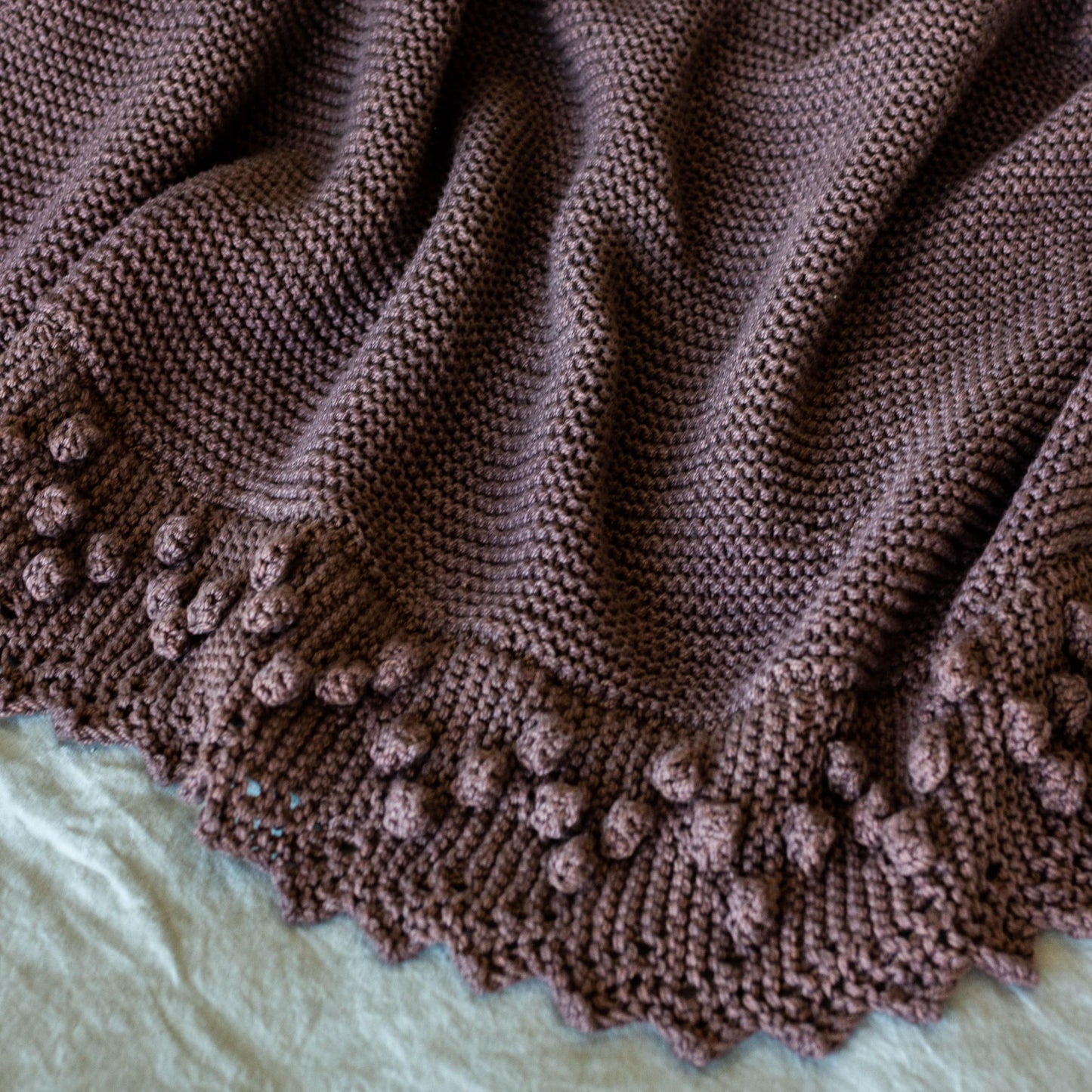 Bobble Lace Edged Throw