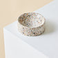 Neutrale Schmuckschale aus Terrazzo