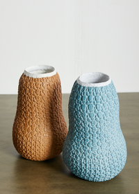 Nia – Umweltfreundliche Vase aus Recyclingpapier