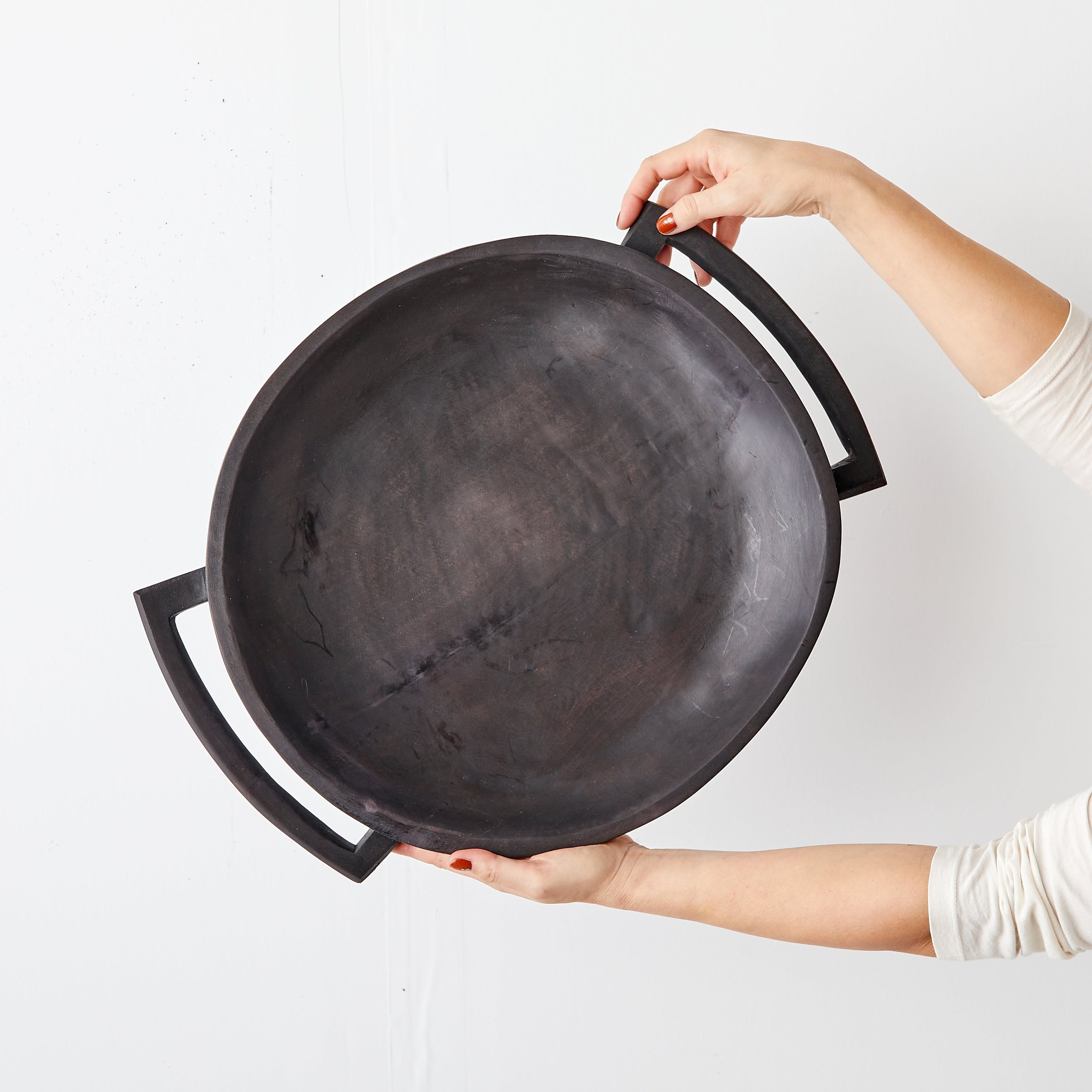 Modern Wood Serving Platter Black & Natural Swazi Circular Serving P