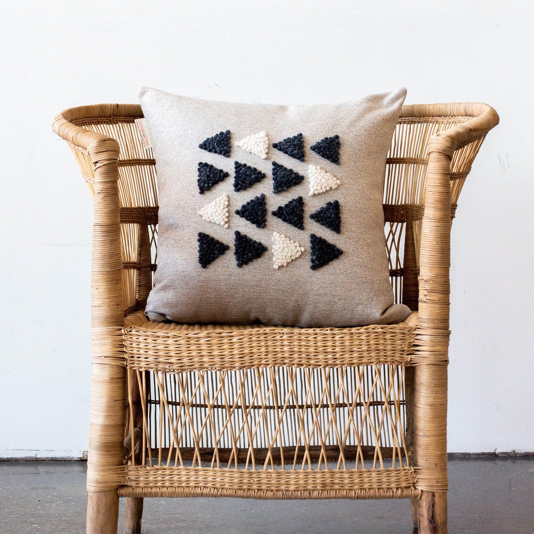 Modernes Boho-Woll-Wurfkissen: AfriScandi Harvest Pillow